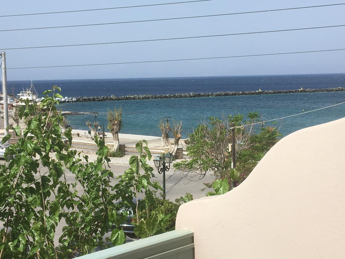 Afrodite Hotel Tinos Exterior foto