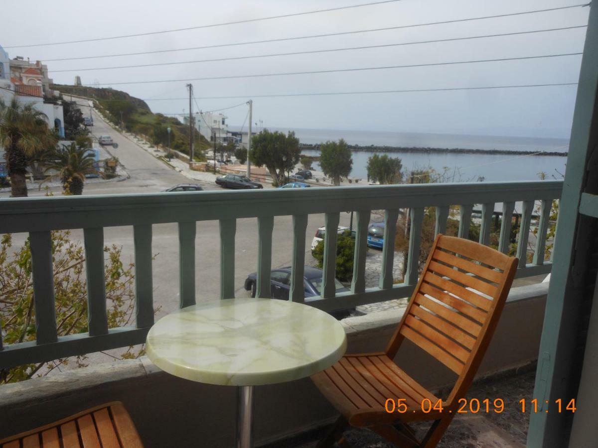 Afrodite Hotel Tinos Exterior foto
